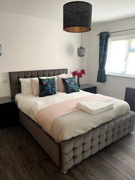 The Hideaway With Own Private Sunny Garden Apartment Bournemouth Exterior photo